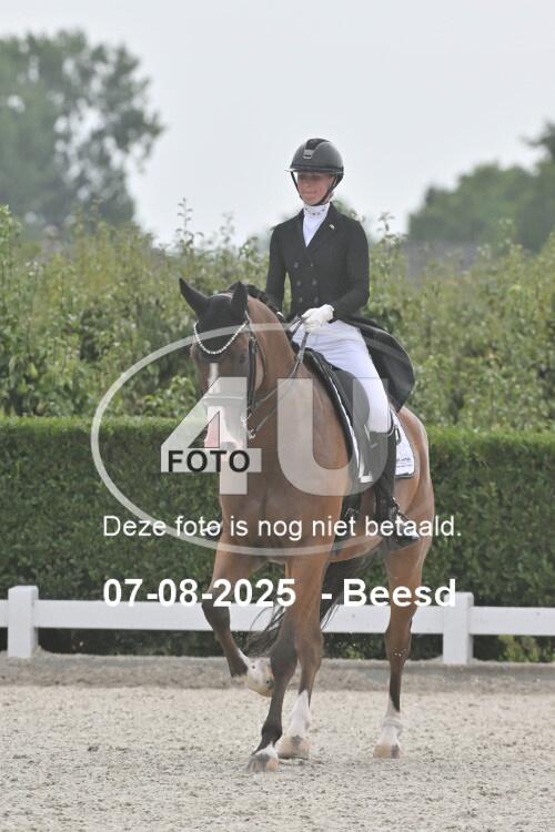 250807 2233