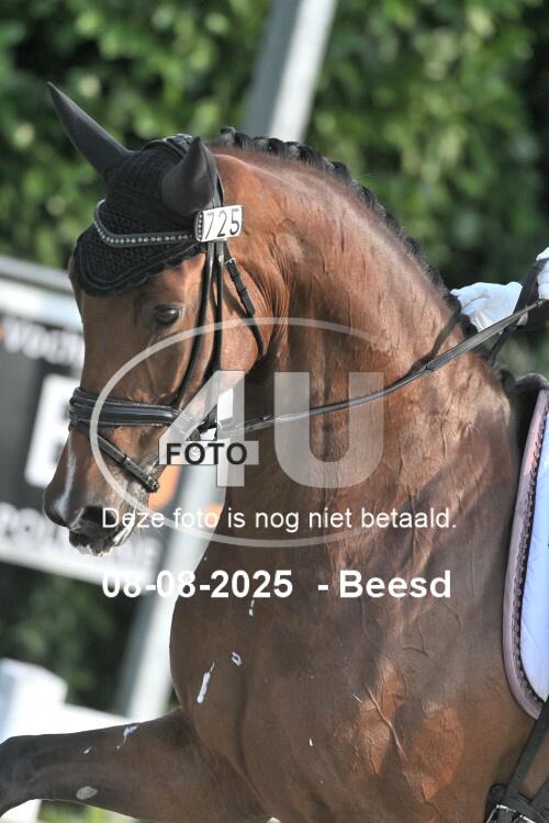 250808 2762