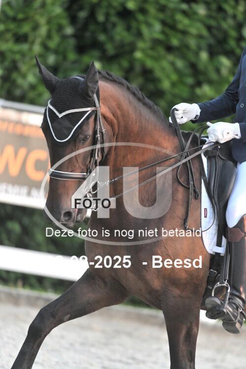 250808 3307