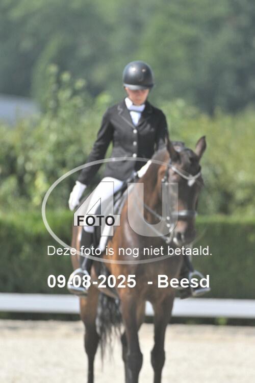 250809 1762