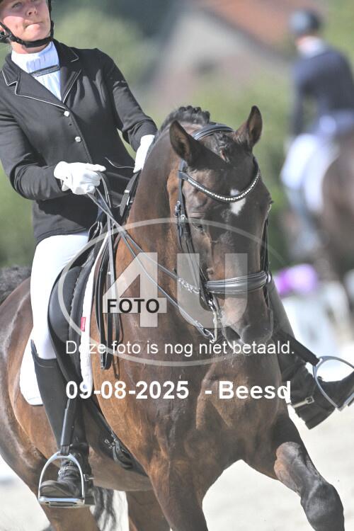 250809 1766