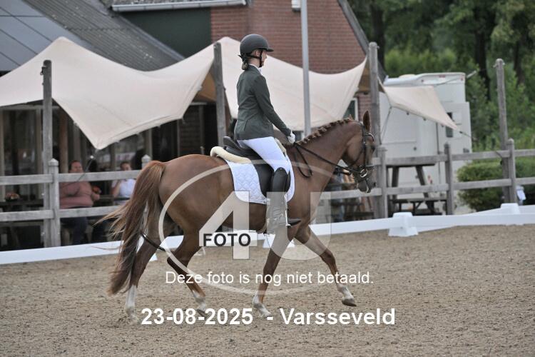 250823 0422