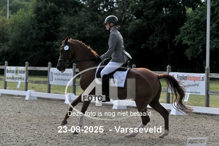 250823 0694