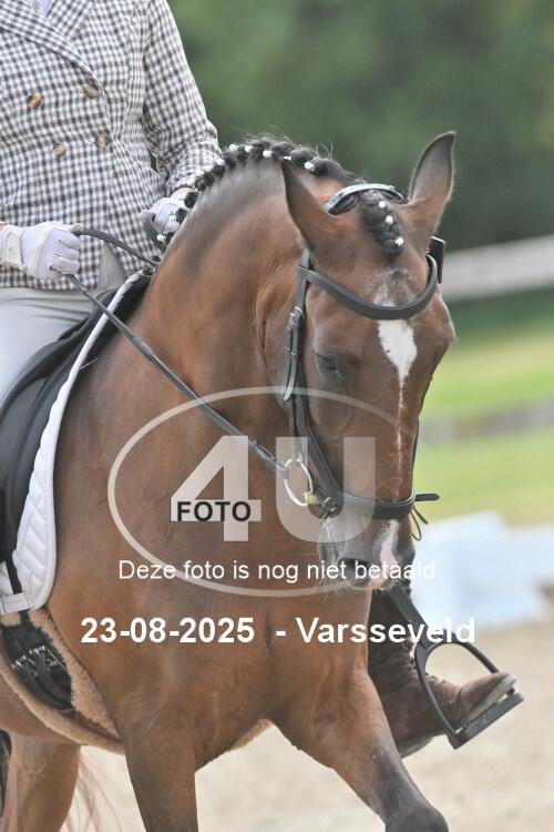 250823 1108