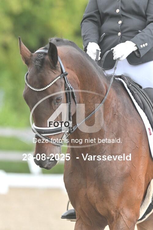 250823 2270