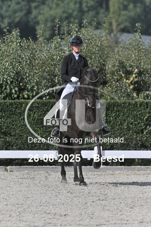 250826 0413