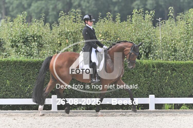 250826 1211