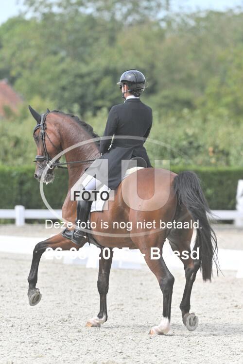 250826 1227