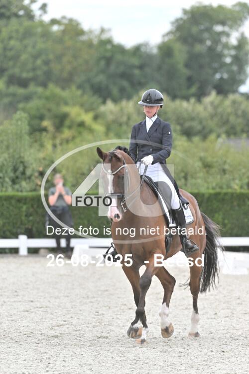 250826 1927