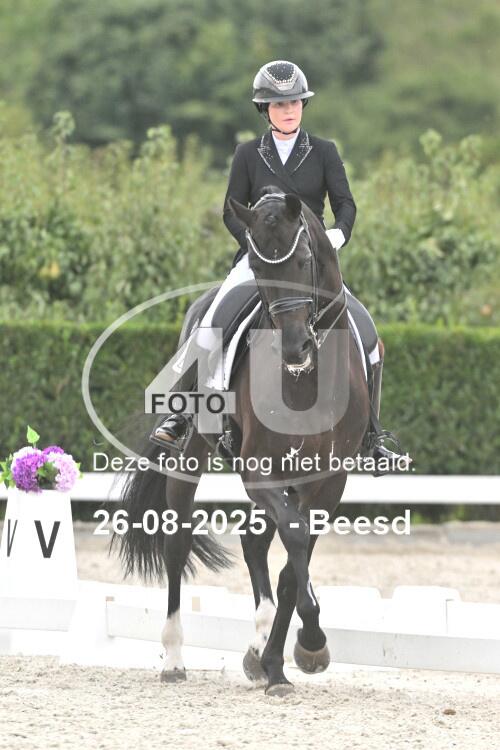 250826 2123
