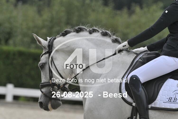 250826 2225