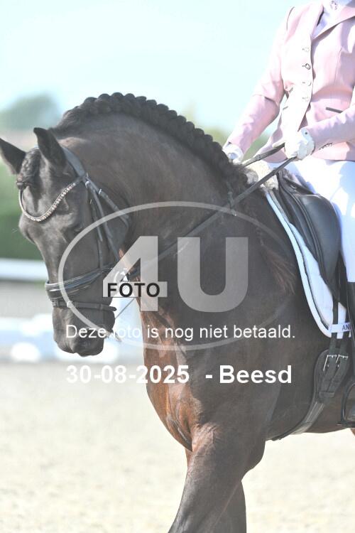 250830 0188