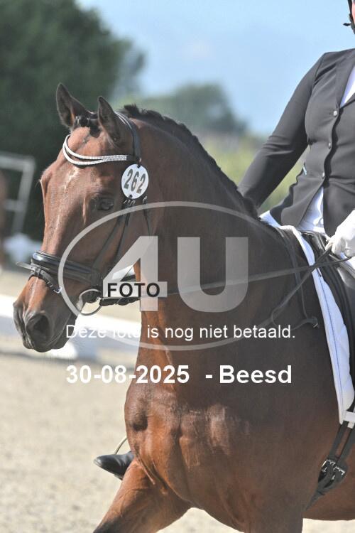 250830 0252