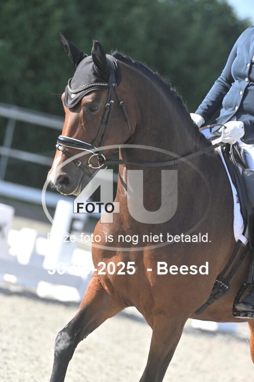 250830 0305