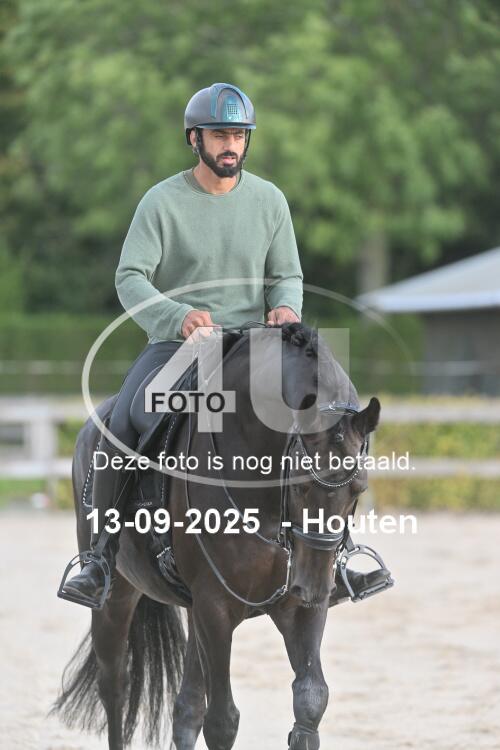 250913 0034