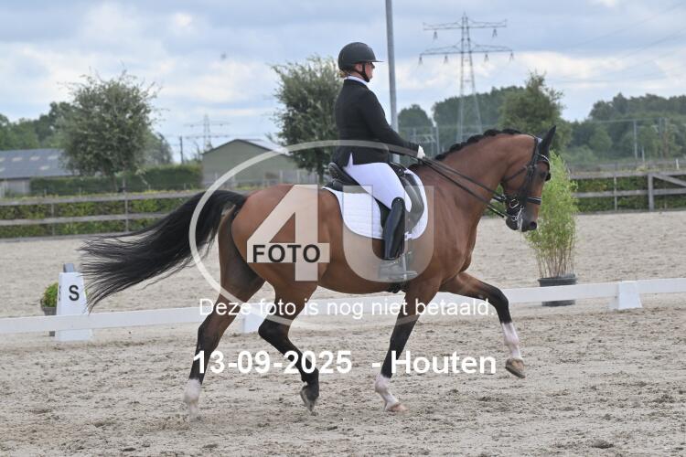 250913 0483
