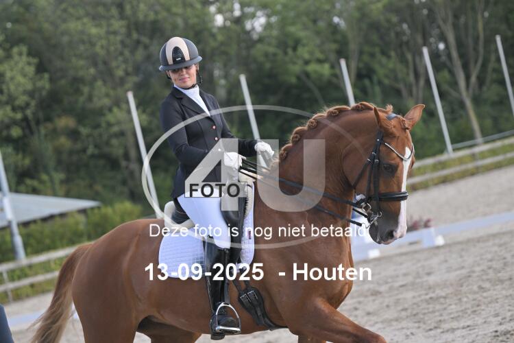 250913 0572