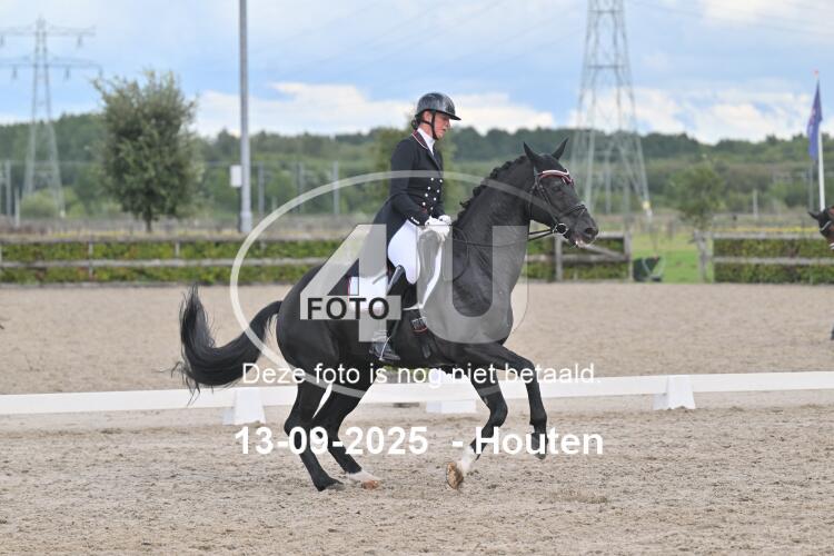 250913 1663