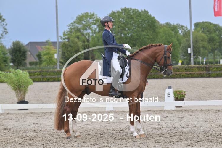 250913 2441