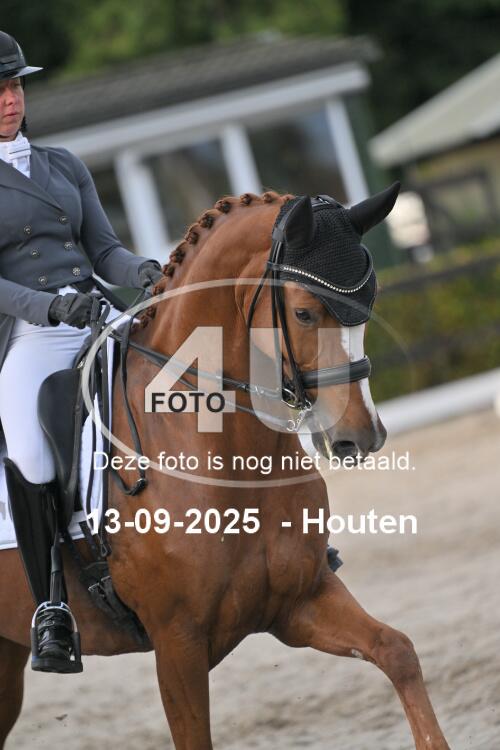 250913 2700