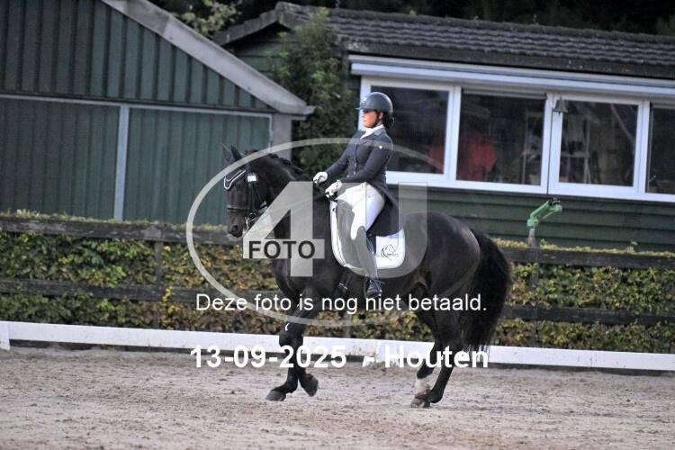 250913 3113