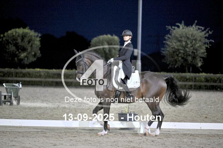 250913 3263