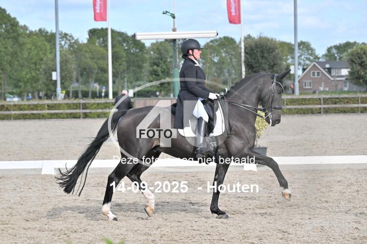 250914 2144