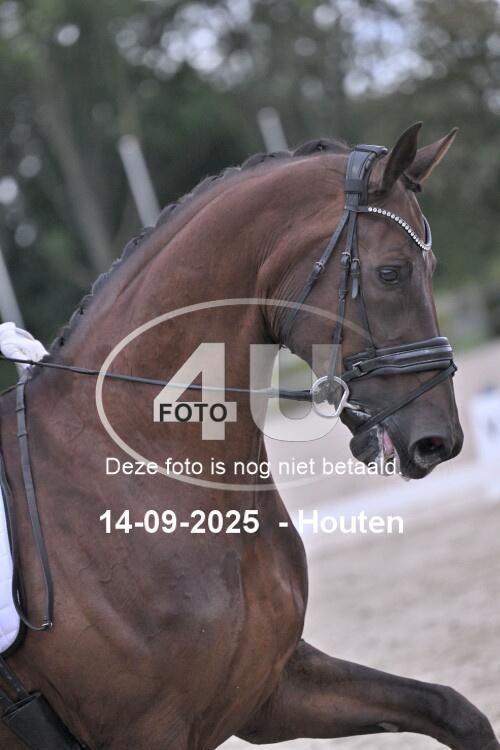 250914 2773