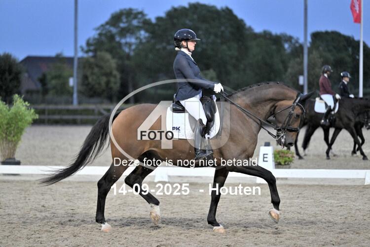 250914 3079