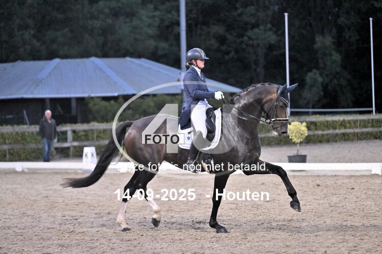 250914 3154