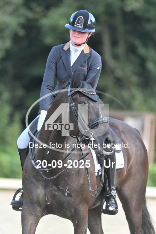 250920 0375