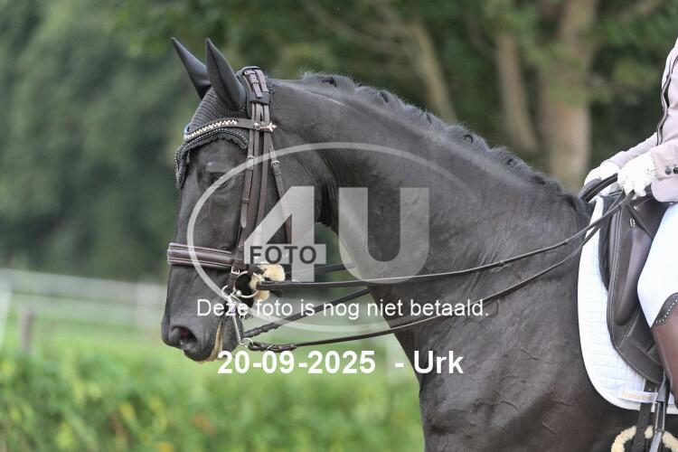 250920 0793