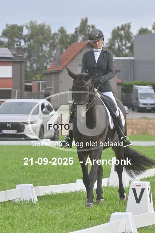 250921 0328