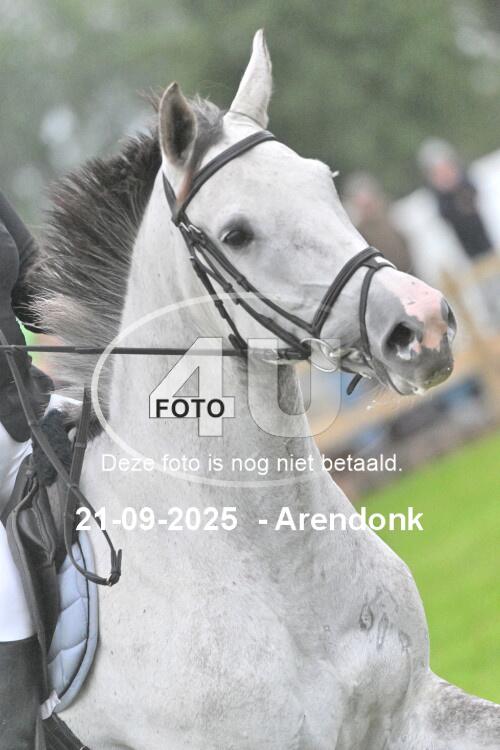 250921 1667