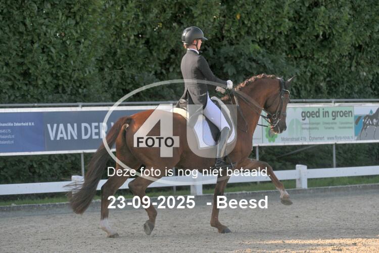 250923 0180