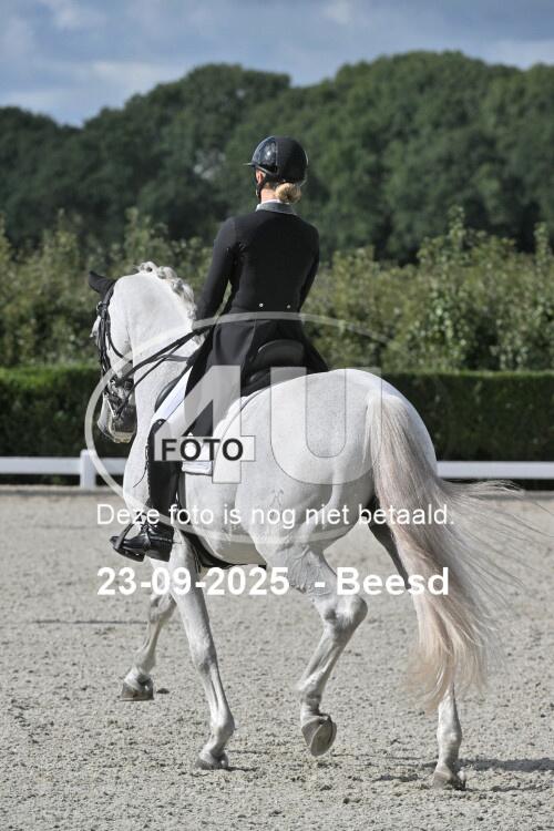 250923 1279