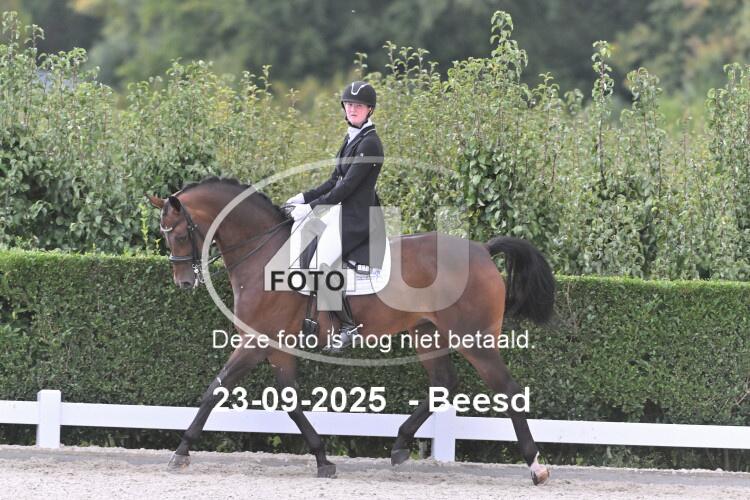 250923 2051