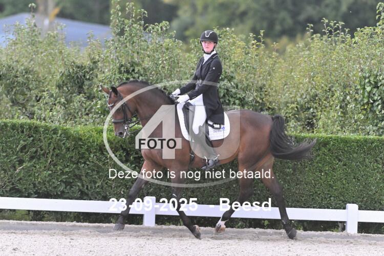 250923 2052