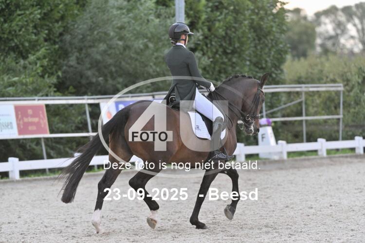 250923 2802