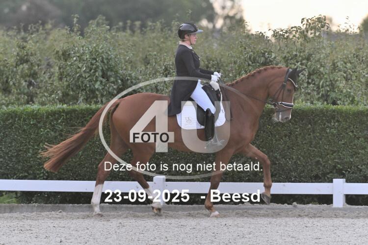 250923 2818