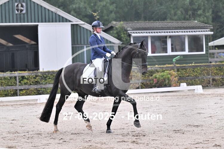 250927 0163